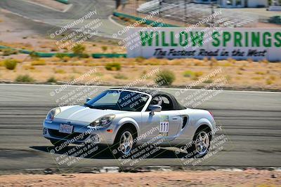 media/Oct-18-2025-Extreme Speed (Sat) [[d6d7e1fef1]]/Group 5/Session 2 (Turn 3)/